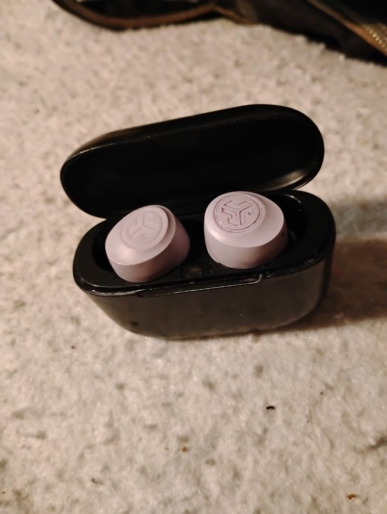 JBL GO PRO TRUE WIRELESS HEAD PHONES