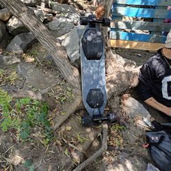 Tynee Electric Longboard 