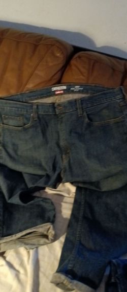 Men's Pants Levi Style 42x32  (reduced)