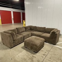 Free Delivery & Install | Belize Modular 6-piece Sectional Couch