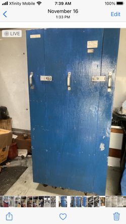 Upright Tool Box