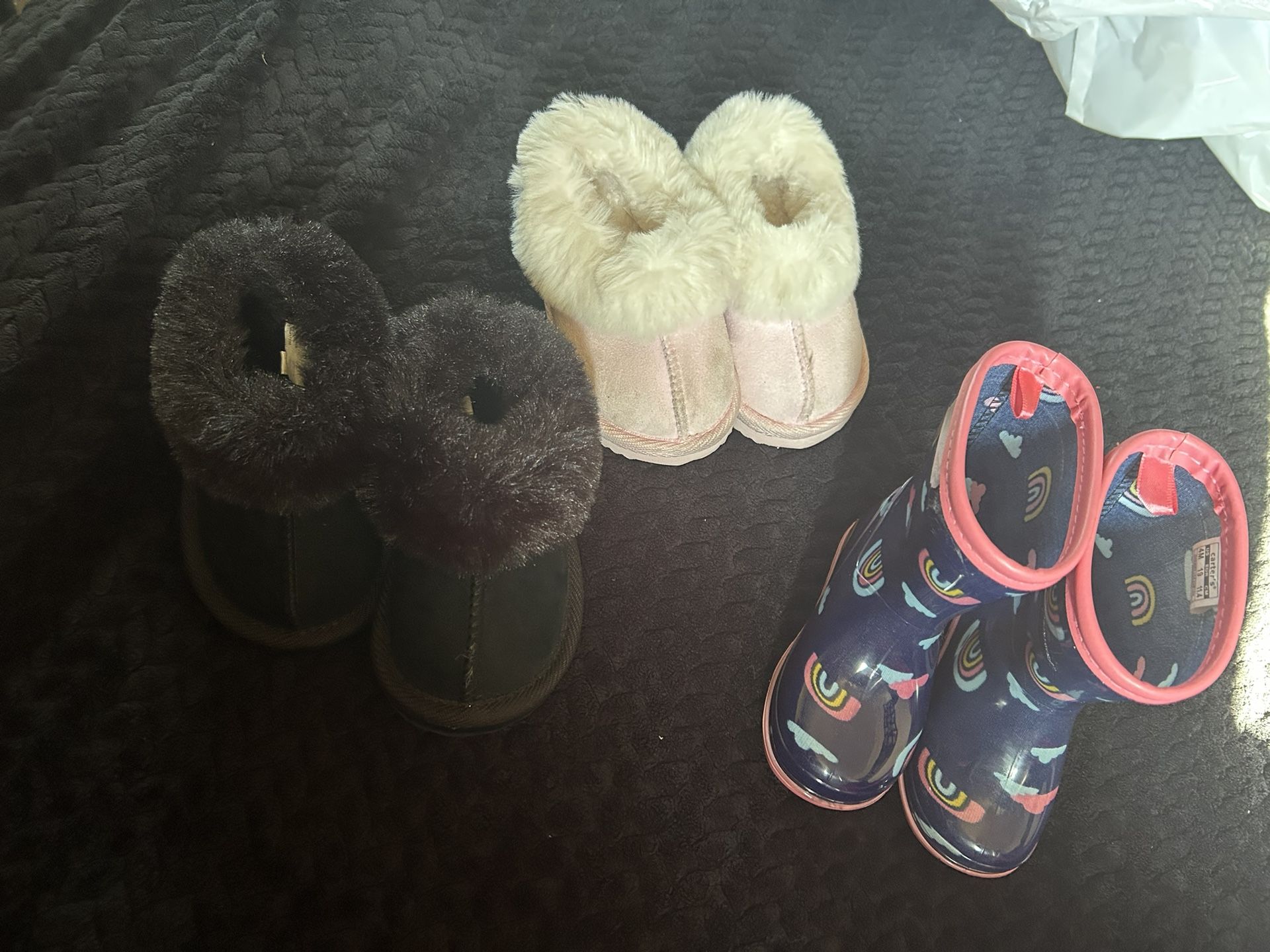Baby Shoes $5