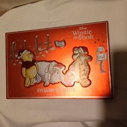 Disney Winnie The Pooh Eyeshadow Palette