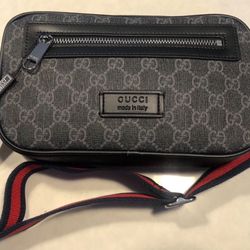 Black Red stripe Belt Toiletries Bag Tote NWOT 