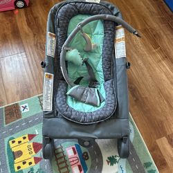 Baby Bouncer / Rocker 2 In 1