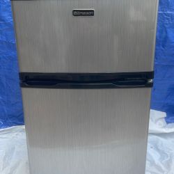 Emerson  Refrigerator 