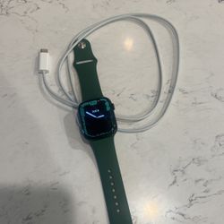 Apple Watch Series 7 45mm