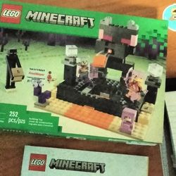 Lego Minecraft Set 21242