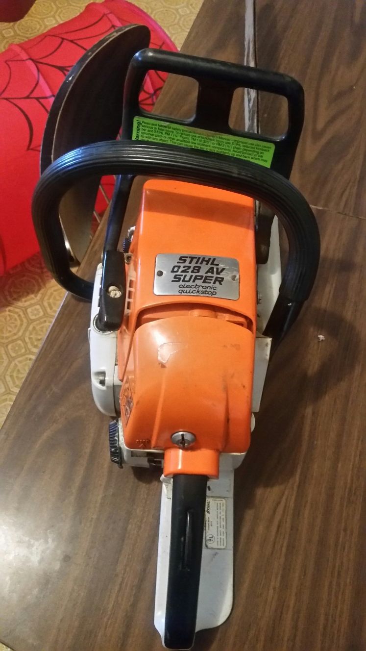 Stihl 028 av super wood boss for Sale in Port Orchard, WA OfferUp
