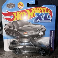 Hot Wheels XL Nissan Skyline GT-R 32