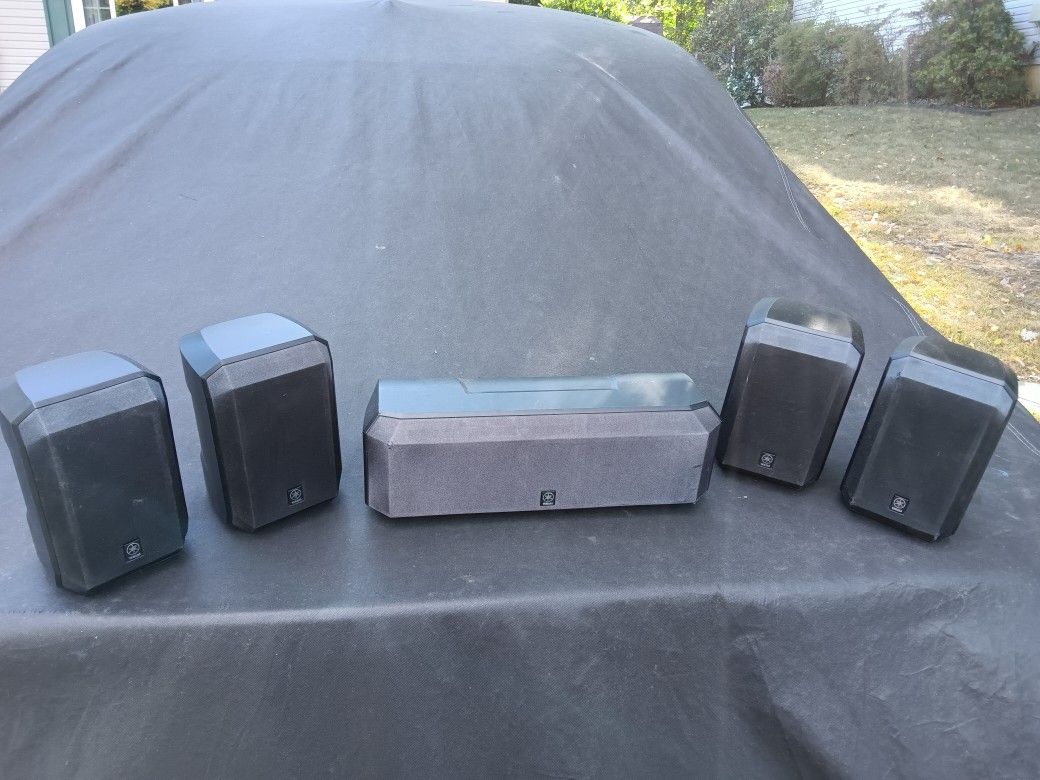 Five Yamaha Speakers