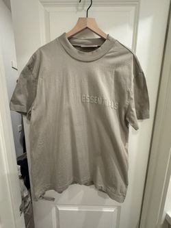 Fear of God Essential T Shirt Size M