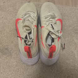 Vaporfly 4% Flyknit Ekiden Edition