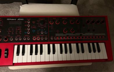 Roland JD-xi