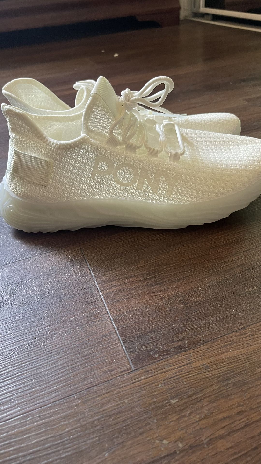 Tenis Color Crema 