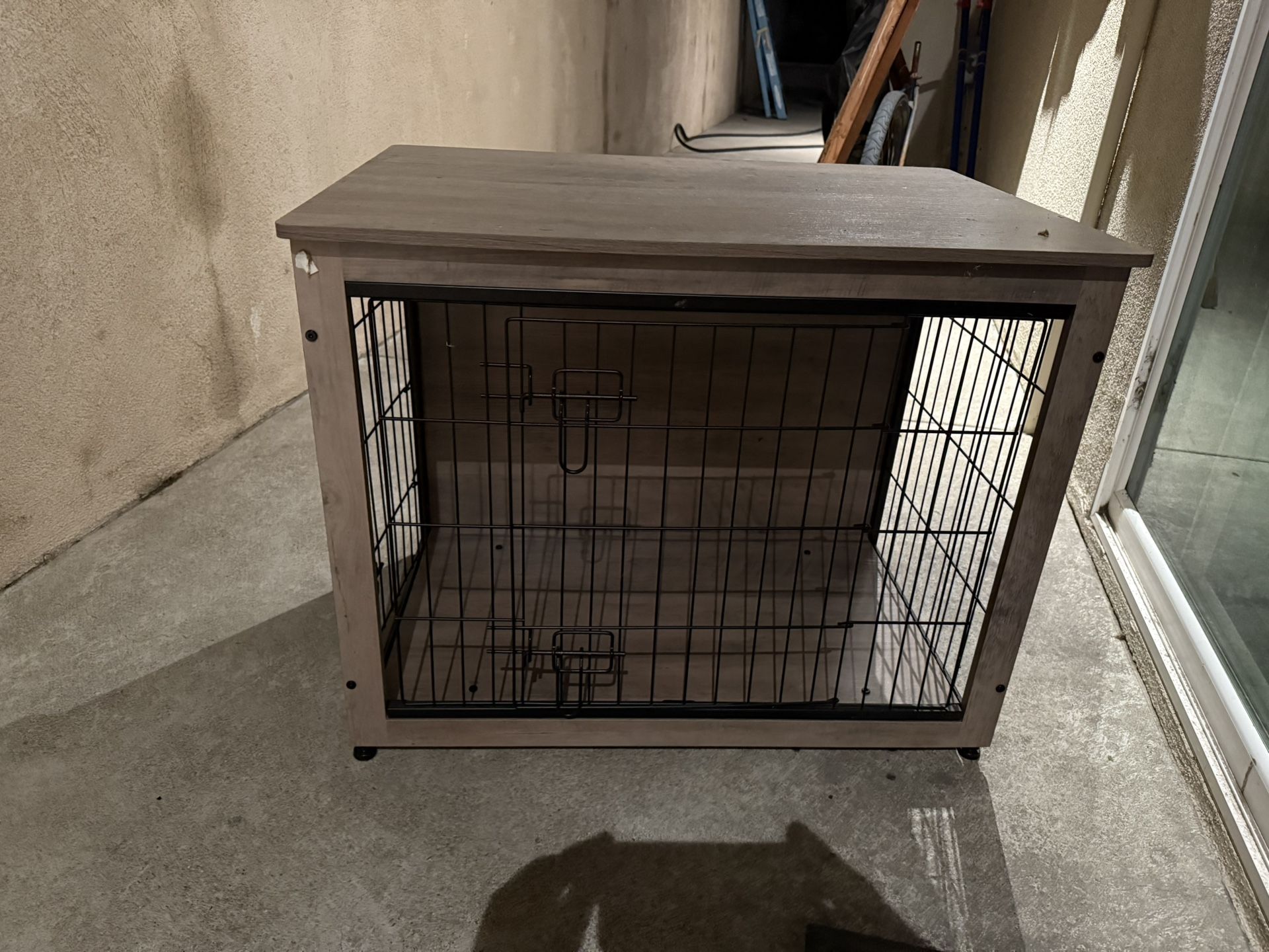Dog Kennel 
