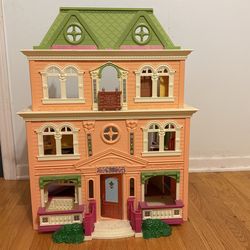 Vintage Doll House