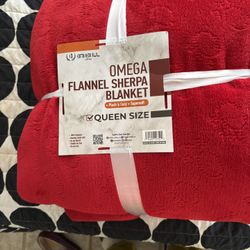 OMEGA FLANNEL SHERPA BLANKET - QUEEN SIZE