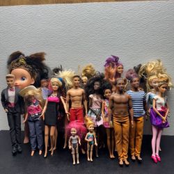 Barbie Doll Vintage Lot Of 29