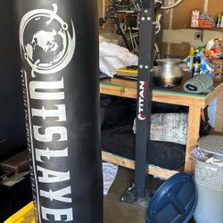 Punching Bag Stand + Punching Bag