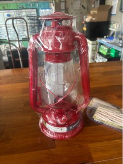 12in kerosene hurricane lamp bundle NEW