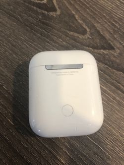 AirPods (2019)