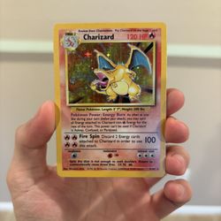 Pokemon 1999 Base Set Charizard Unlimited 