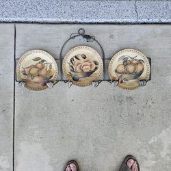 Decorative Wall Mounted Plates