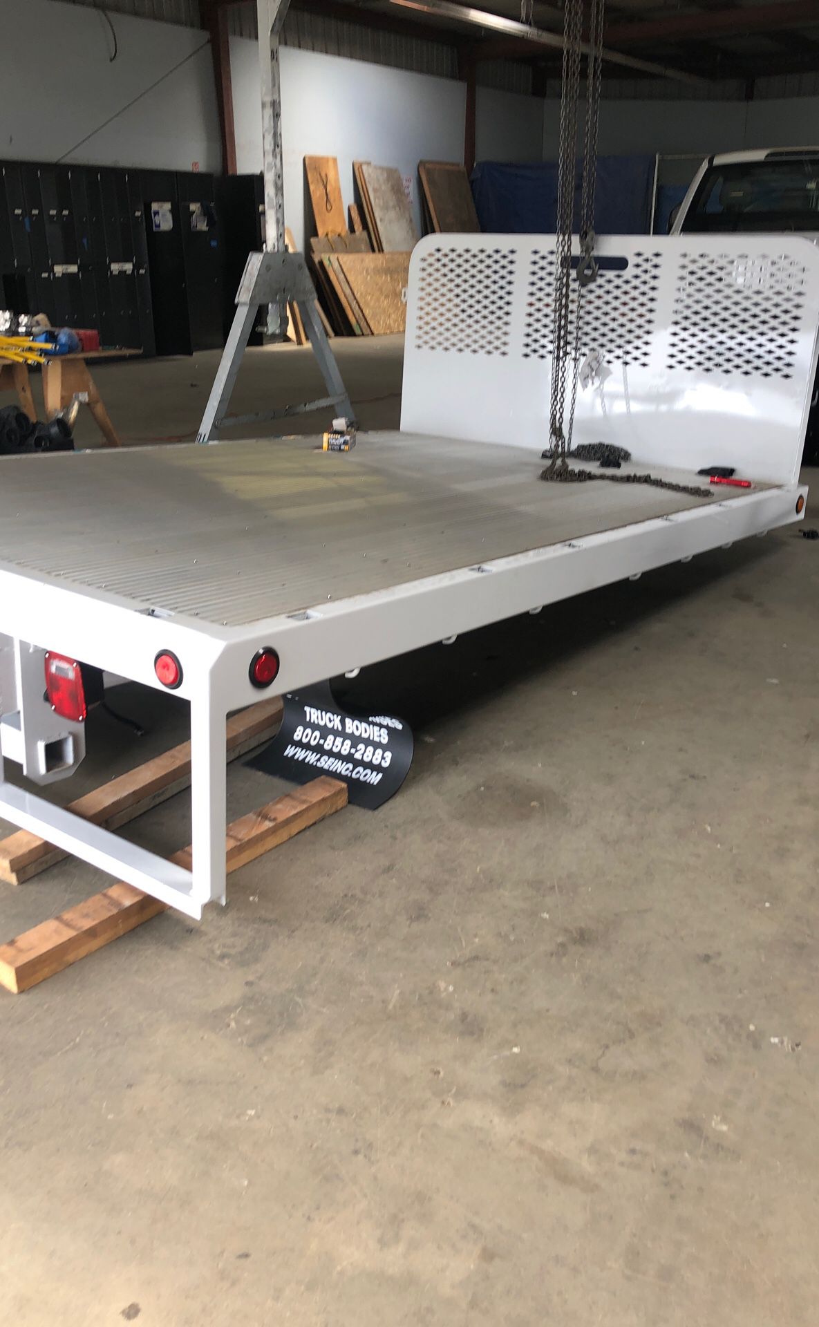 Ford flatbed 12x8 ft