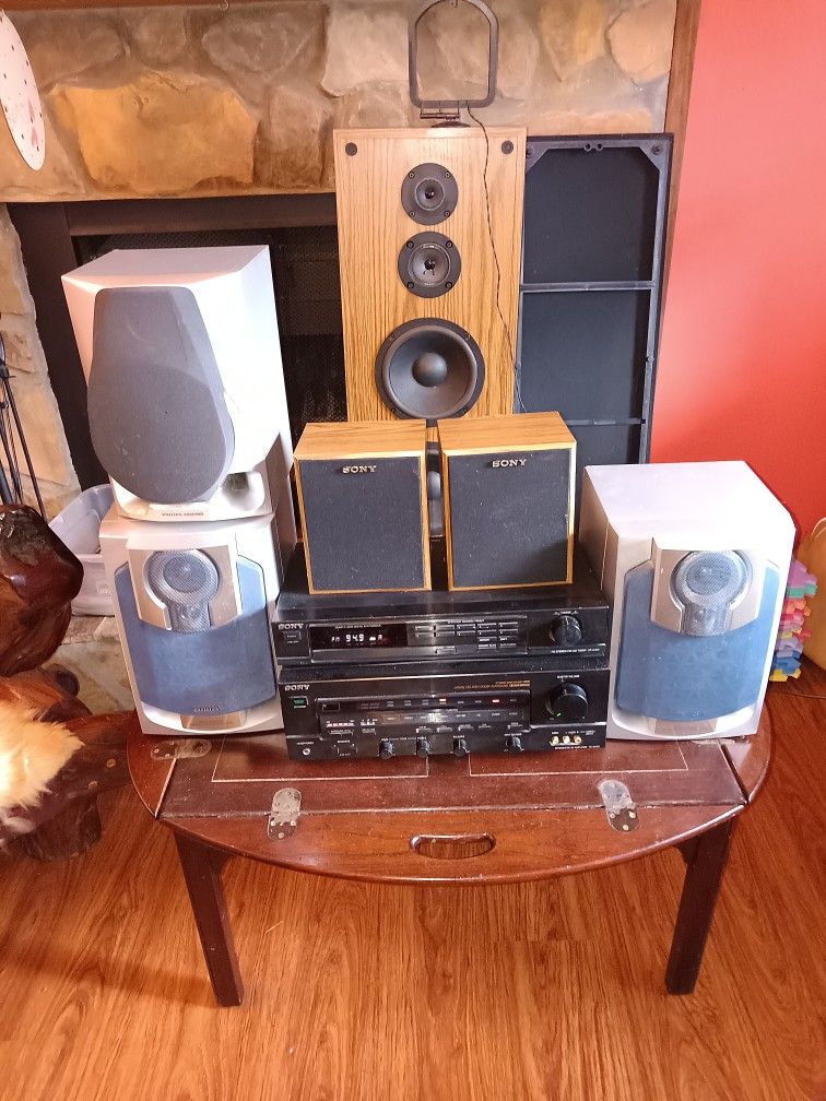 Sony Home Stereo Amp/Tuner/Speakers