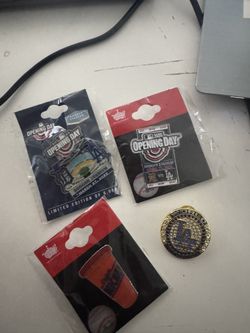 Dodger Stadium Pins Sold As Bundle
