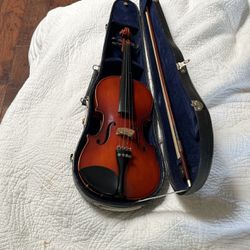3/4 Violin With Bow Vintage 