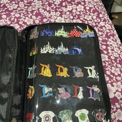 Disneyland D Pins Hidden Mickey 