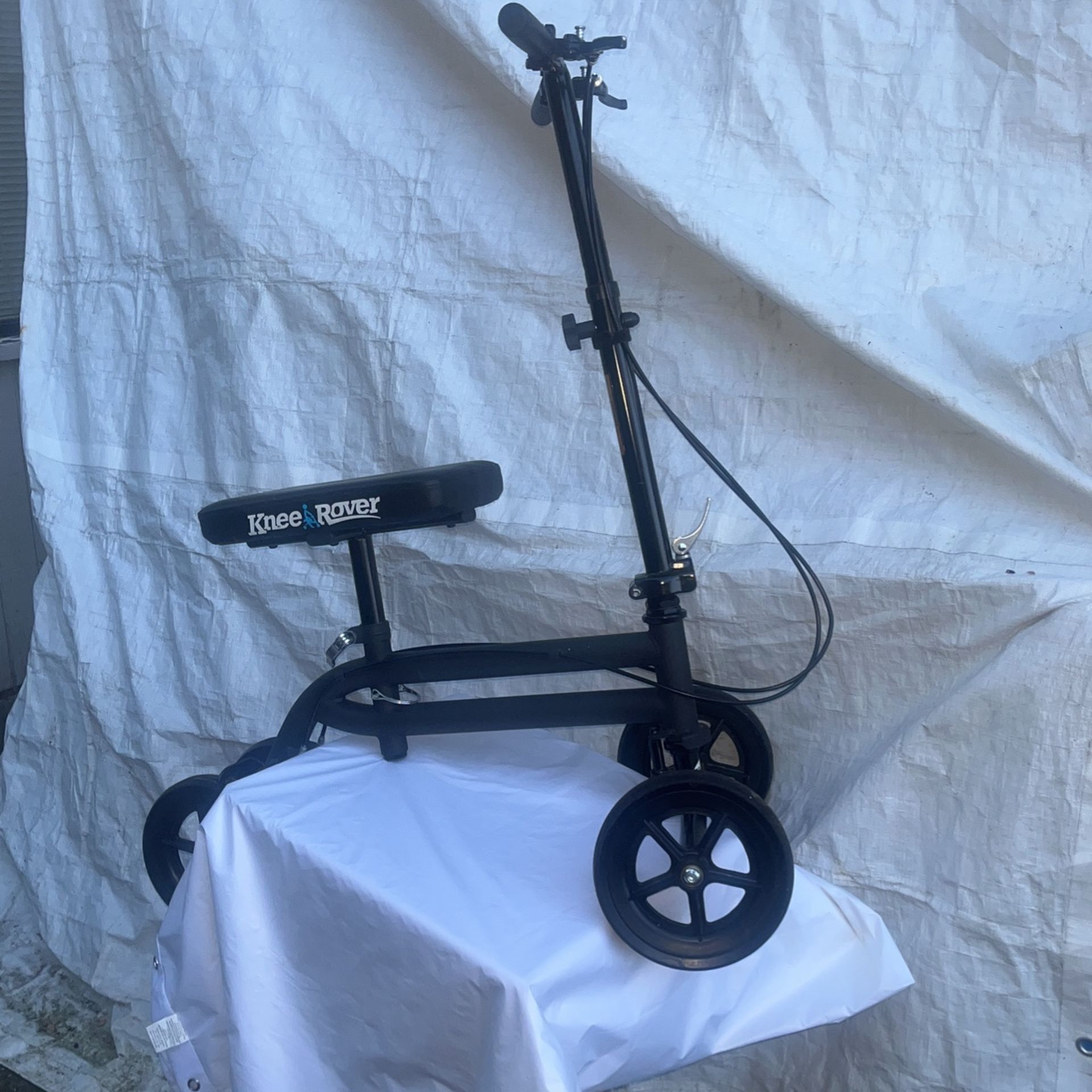 Knee Rover Scooter Walker Dual Brakes for Sale in Seattle, WA - OfferUp