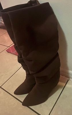 Women’s Size 11 Wide Calf Suede Boots – Coffee Brown – NEW in Box