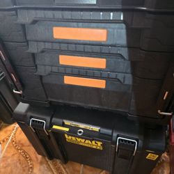 Ridgid  Packout  3 Door Asking $95