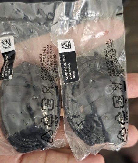 AKG  Wired Earphones  With Mic