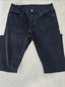 American Eagle Jeans & Hollister Joggers – Sizes 32–33 / L