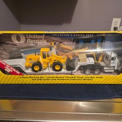 NIB United Rentals 2003 3 Piece Die-Cast Set
