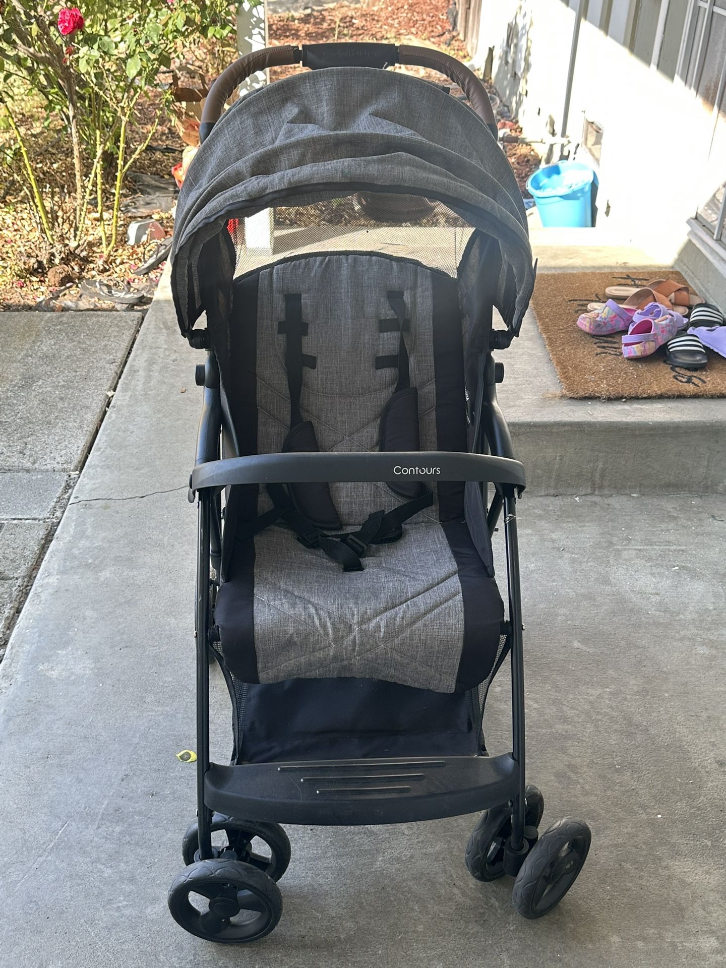 Stroller Contours