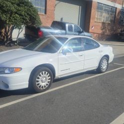 Classic 2001 Pontiac Grand Prix Gt 