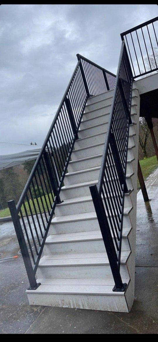 Deck/Fences