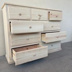 9 Drawer Natural Finish Pine 