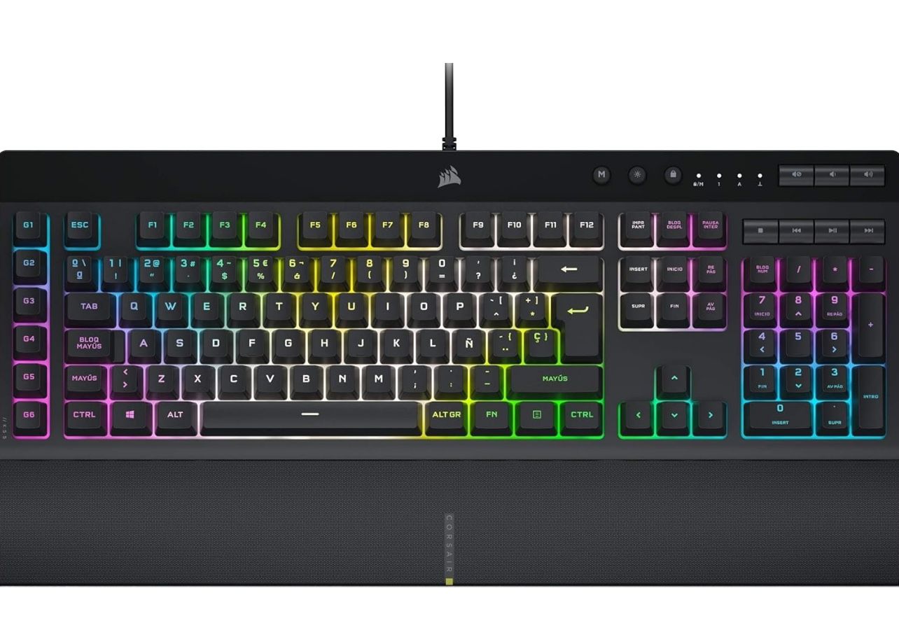Corsair K55 RGB PRO XT - Dynamic Per-Key RGB Backlighting - Six Macro Keys with Elgato Stream Deck Software Integration - IP42 Dust and Spill-Resistan