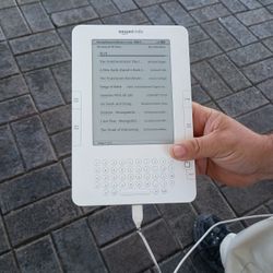 Amazon Kindle 