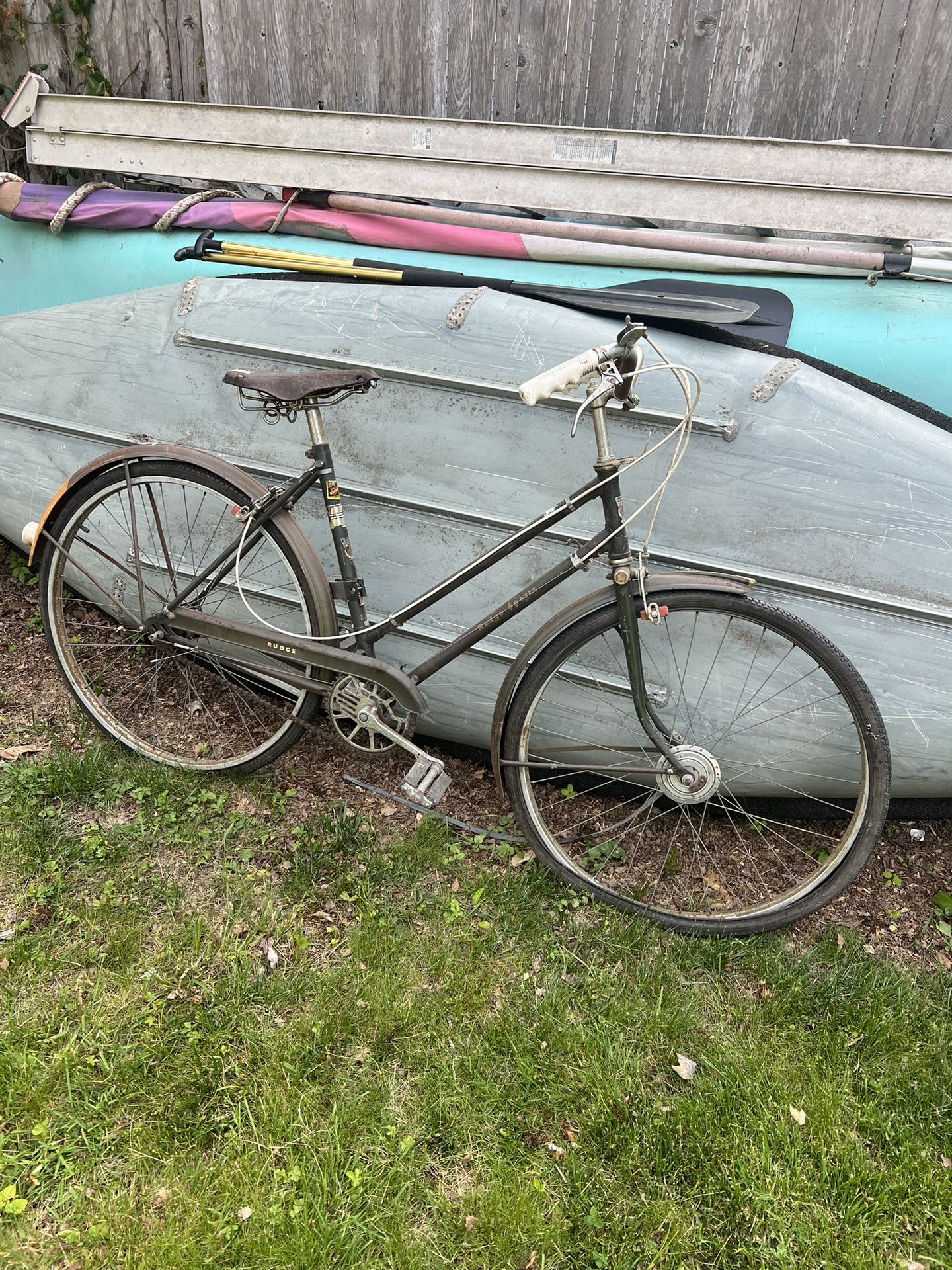 vintage Rudge Sports 3-speed step-through bicycle