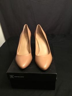 Women’s shoes