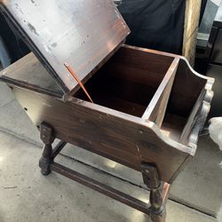 Ethan Allen  table /dough holder