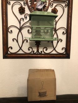 Green Metal Mesh Hanging Bird Feeder