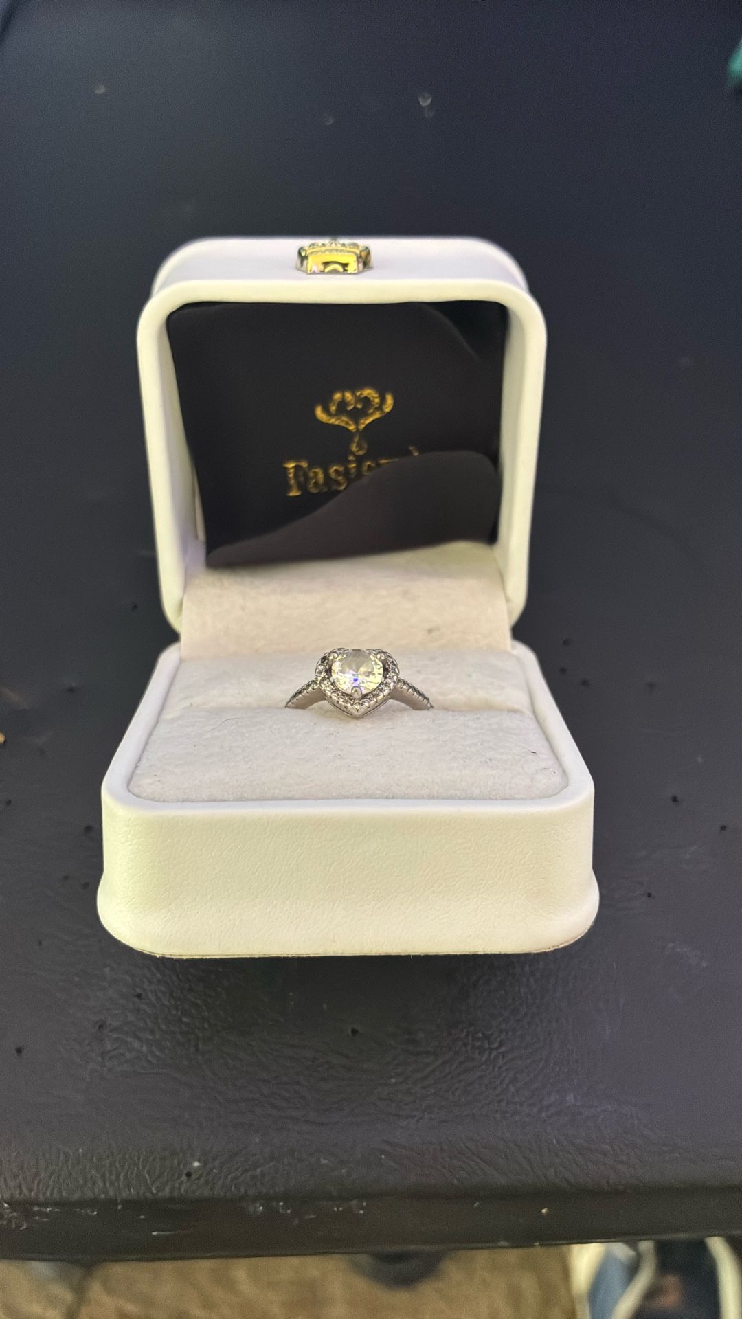 Ring Worn Once Amazing Condition